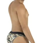 99938 Briefs Color Camo Size S/M - Image 3