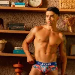 Alternative view of 2269 South Trunks Color Printed Size L
