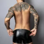 153-301 Liquid Onyx 2.0 Pouch Short Color Black Size M - Image 4
